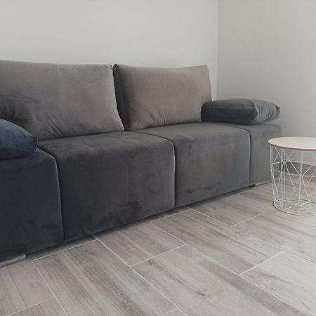 Val Apartmani, Stara Novalja Exterior foto