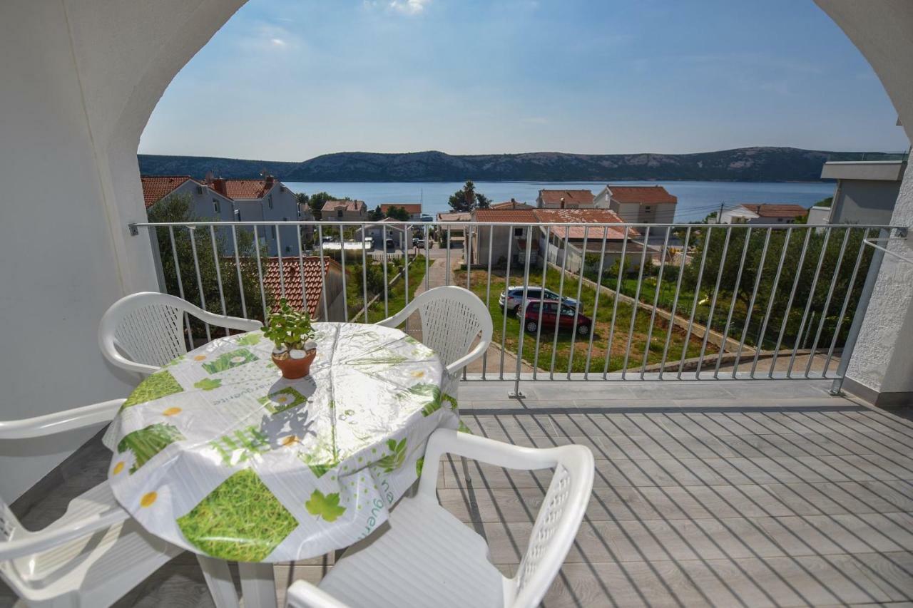 Val Apartmani, Stara Novalja Exterior foto