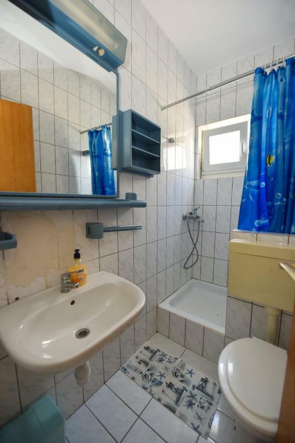 Val Apartmani, Stara Novalja Exterior foto